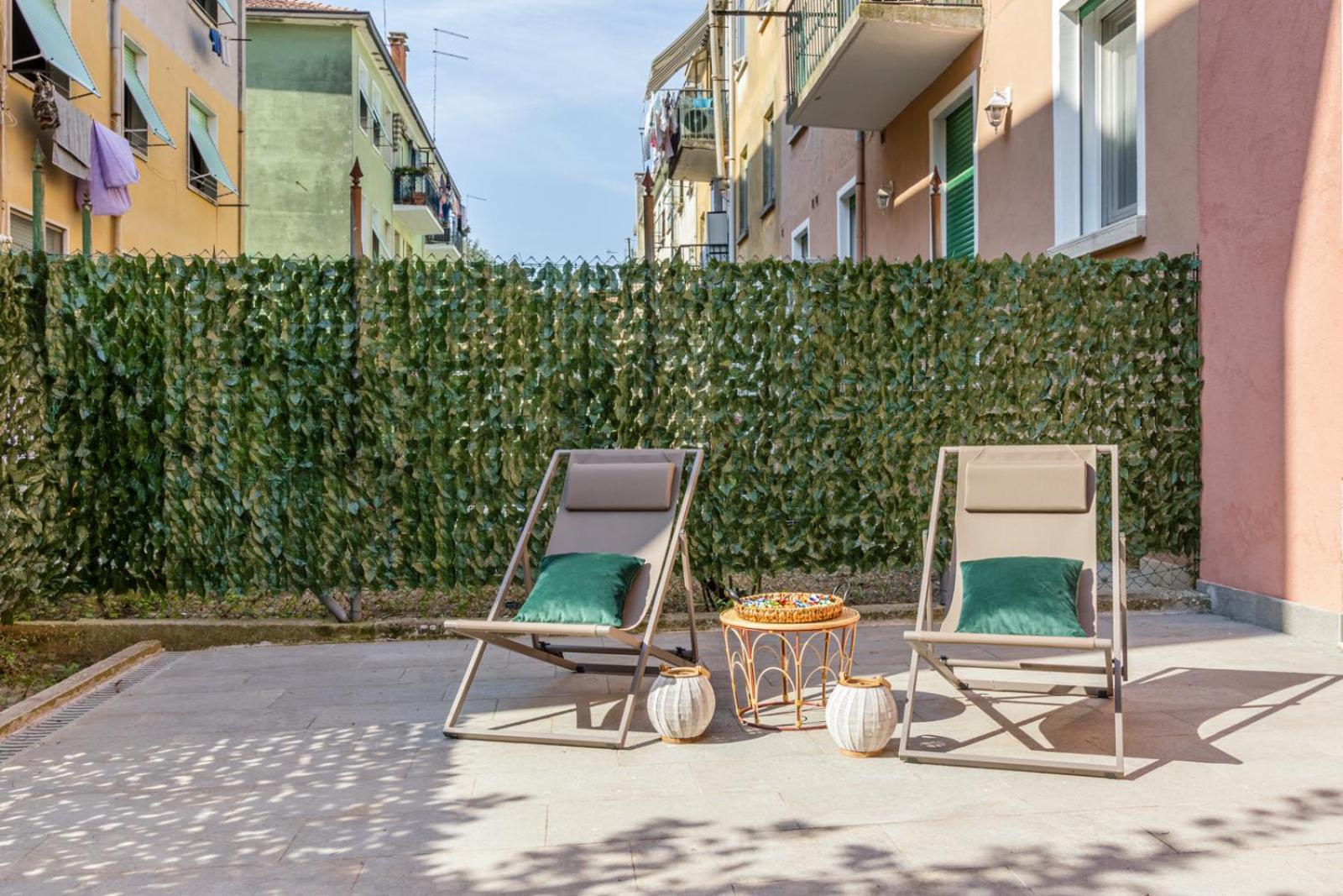 Apartment Lume, Family